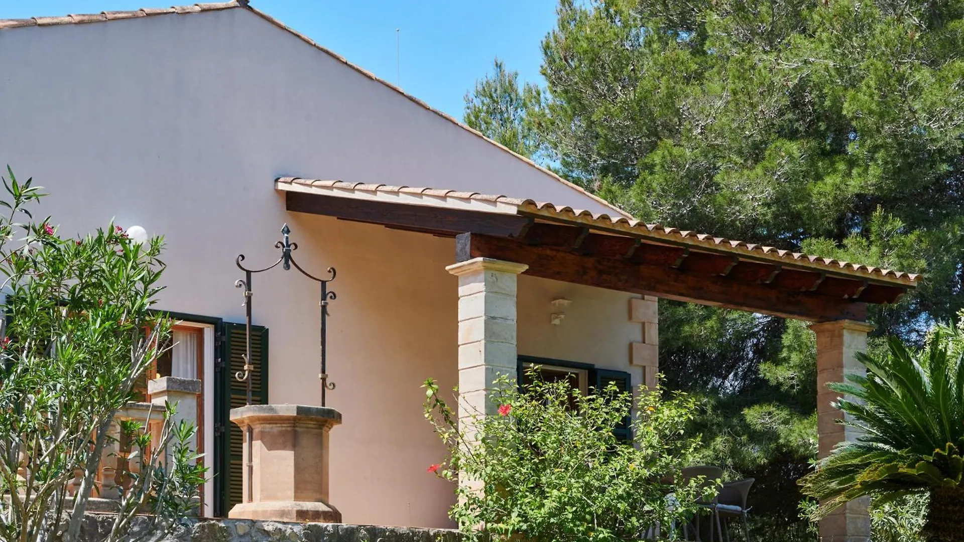 Casa Johann Capdepera 0*,